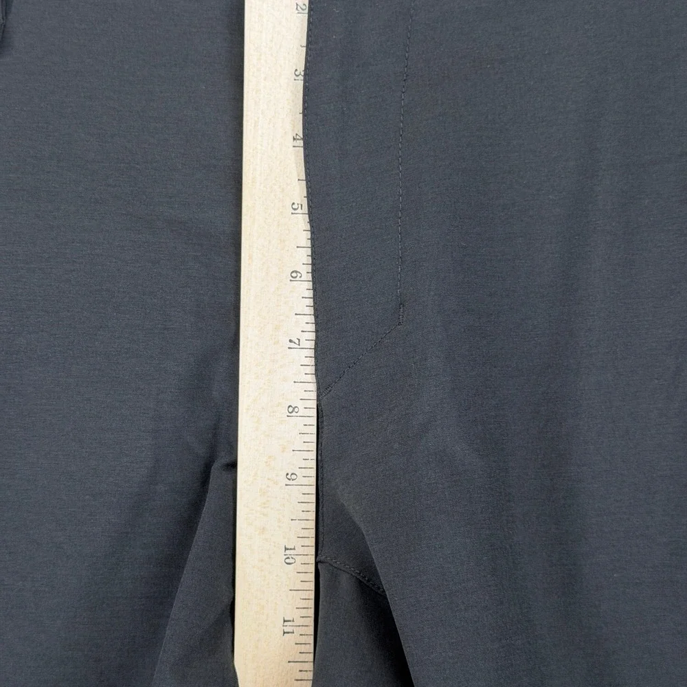 BYLT Premium Basics Kinetic Cargo Shorts‎ Mens 36 Black Stretch KN_CRGO_SHO_BLK